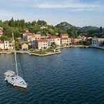 Ema Apartman *