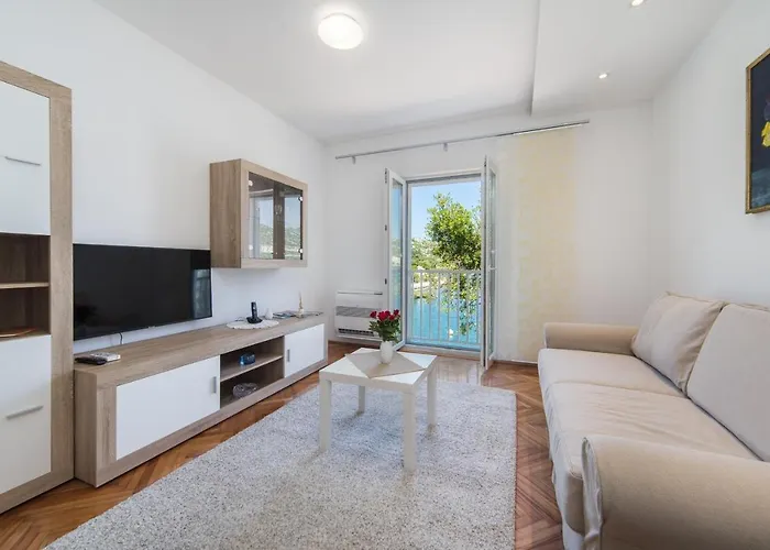 Appartement Ema *